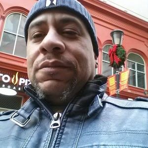 Meet your Posher, Wayne